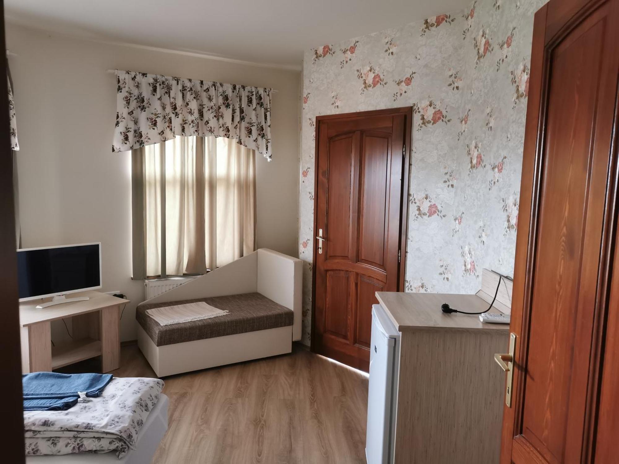 Tiszakanyár Village Garden Family Guest House מראה חיצוני תמונה